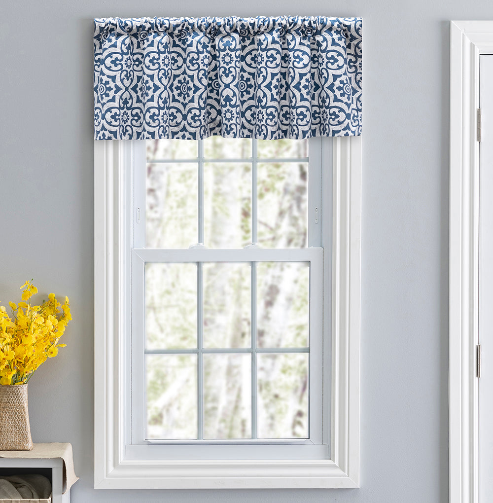 Athens Scalloped Valance