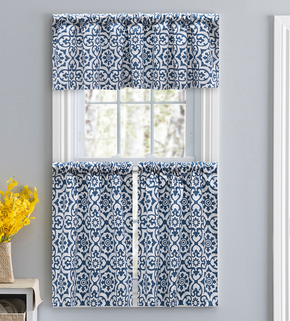 Athens Scalloped Valance