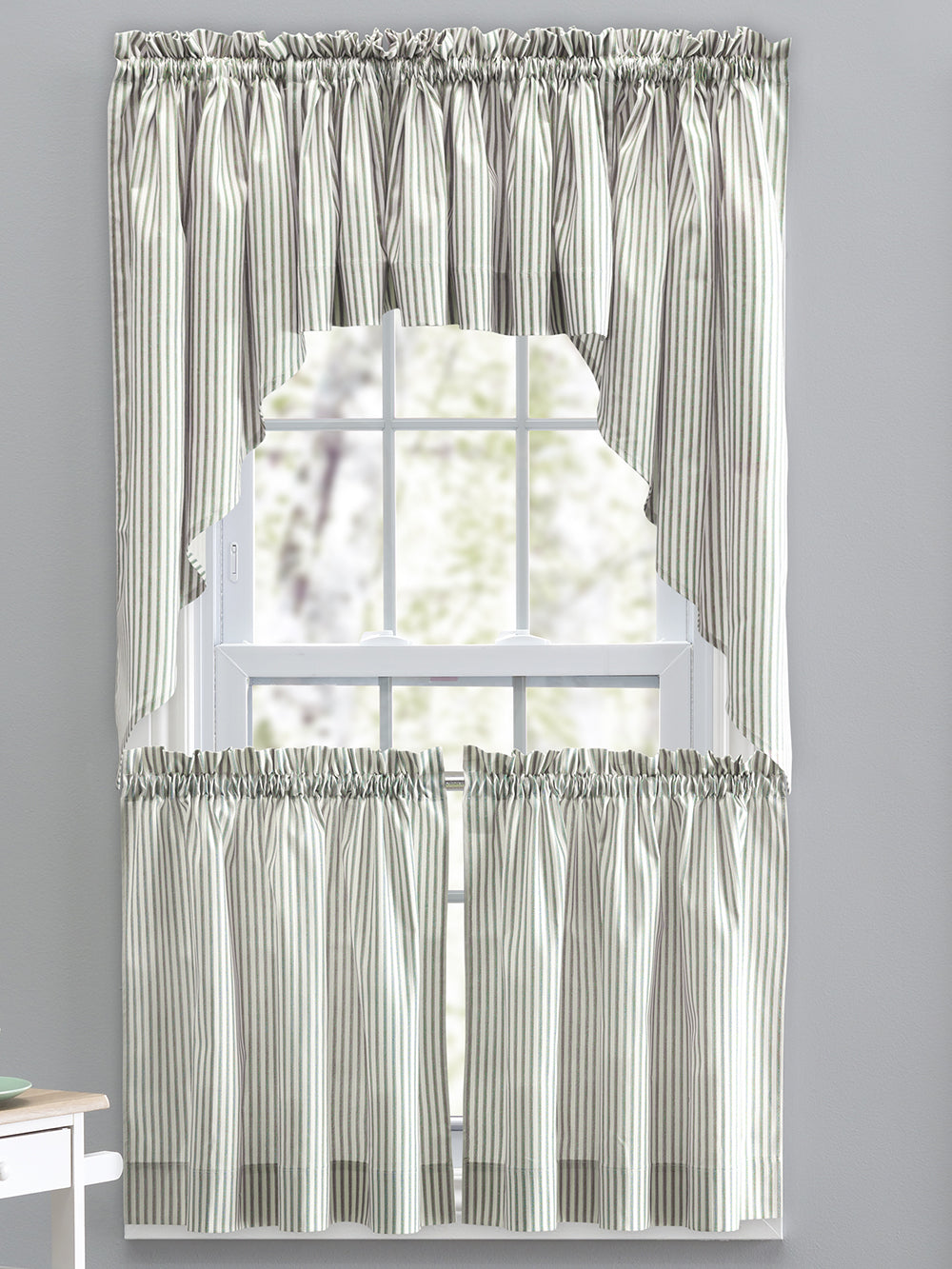 Plaza Stripe Tailored Valance