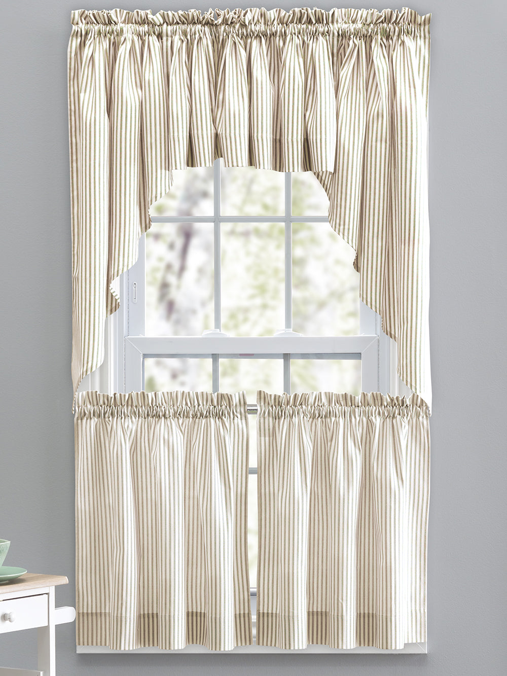 Plaza Stripe Tailored Valance