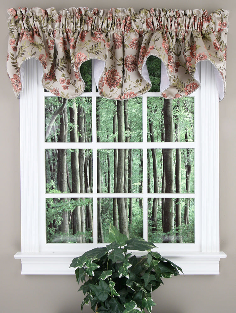 Dahlia Lined Scalloped Valance