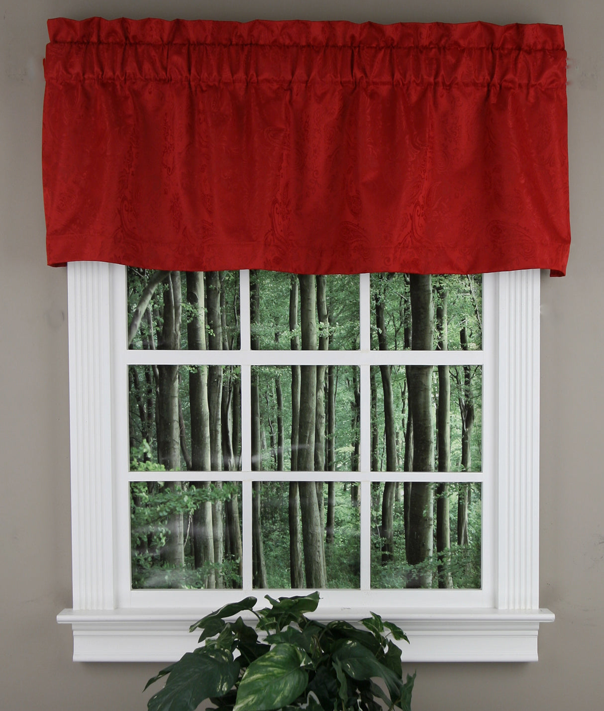 Gabrielle, 56"W X 17"L Tailored Valance