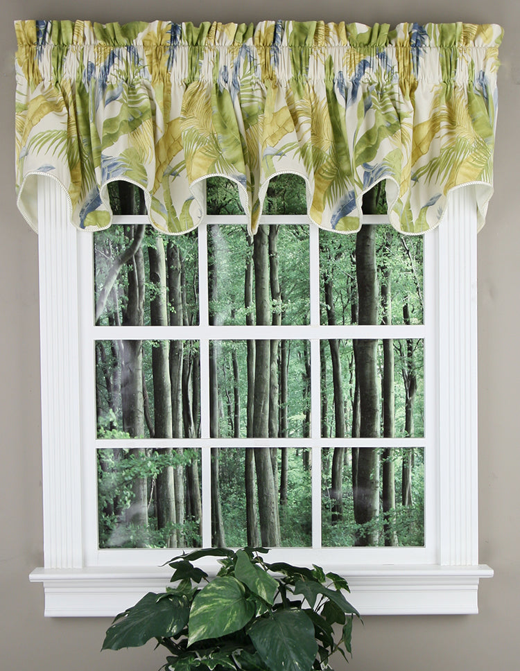 LaSelva Lined Duchess Filler Valance