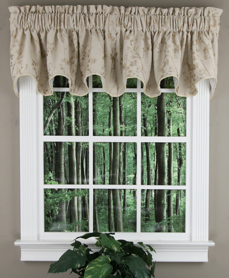 Meadow Lined Scalloped Valance - Ellis Curtains – Swags Galore