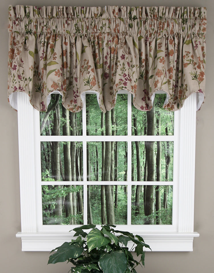 Rockport Lined Scalloped Valance