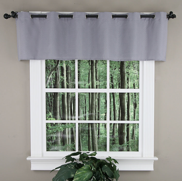 Trio Tailored Grommet Valance