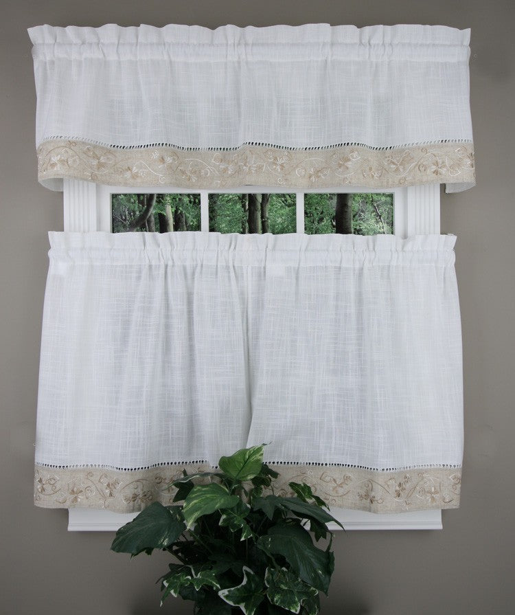 Oakwood Tailored Valance