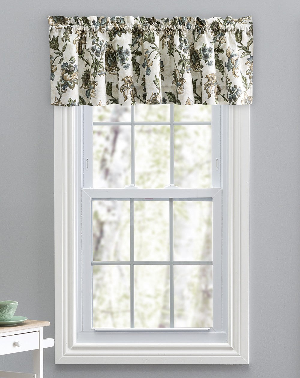 Madison Floral Lined Scalloped Valance