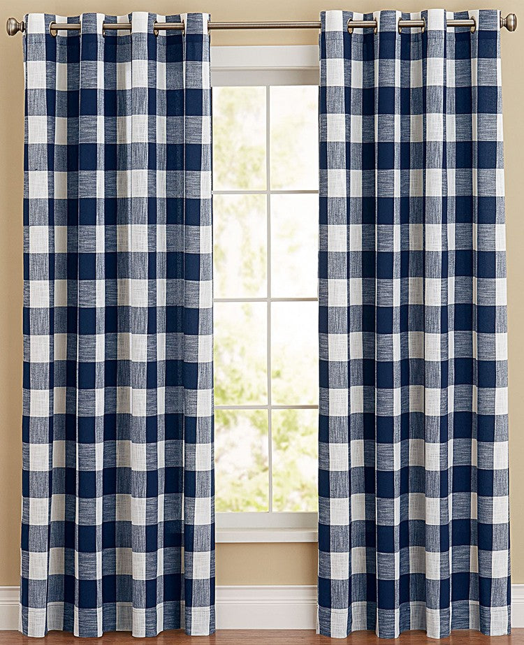 Courtyard Grommet Valance